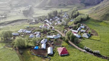 Video: Bingöl’de depremin merkezi Kaynarpınar köyü havadan görüntülendi