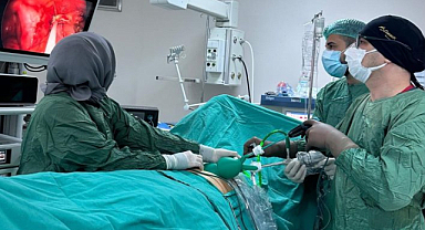 Bingöl Devlet Hastanesi’nde Tek Delikten Başarılı Ameliyat!