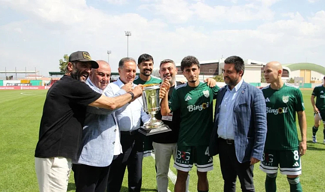 12 Bingölspor, Şampiyonluk Kupasını 4 Ay Sonra Aldı