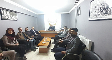 Emiroğlu'ndan Cemiyete 'Hayırlı olsun' ziyareti