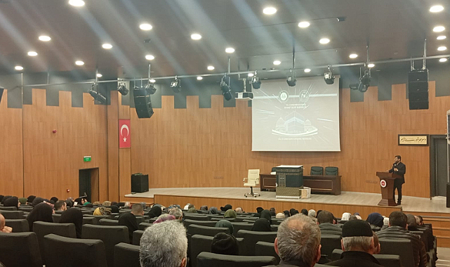 UMRECİLERE EĞİTİM SEMİNERİ DÜZENLENDİ